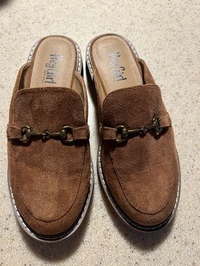 Women’s loafers